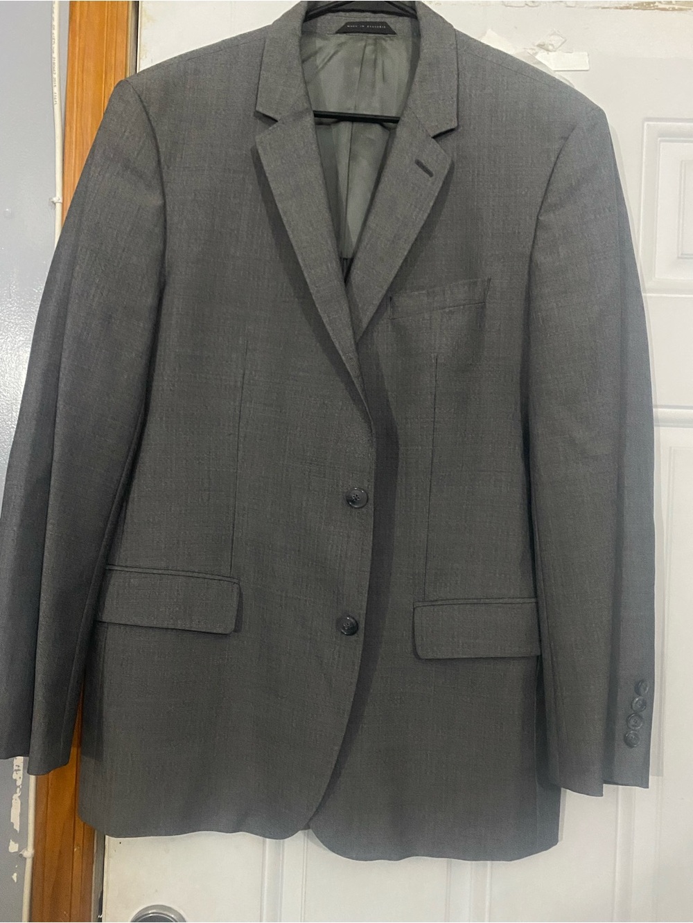 Hugo Boss Men's Charcoal Gray Two-Button Suit Jacket